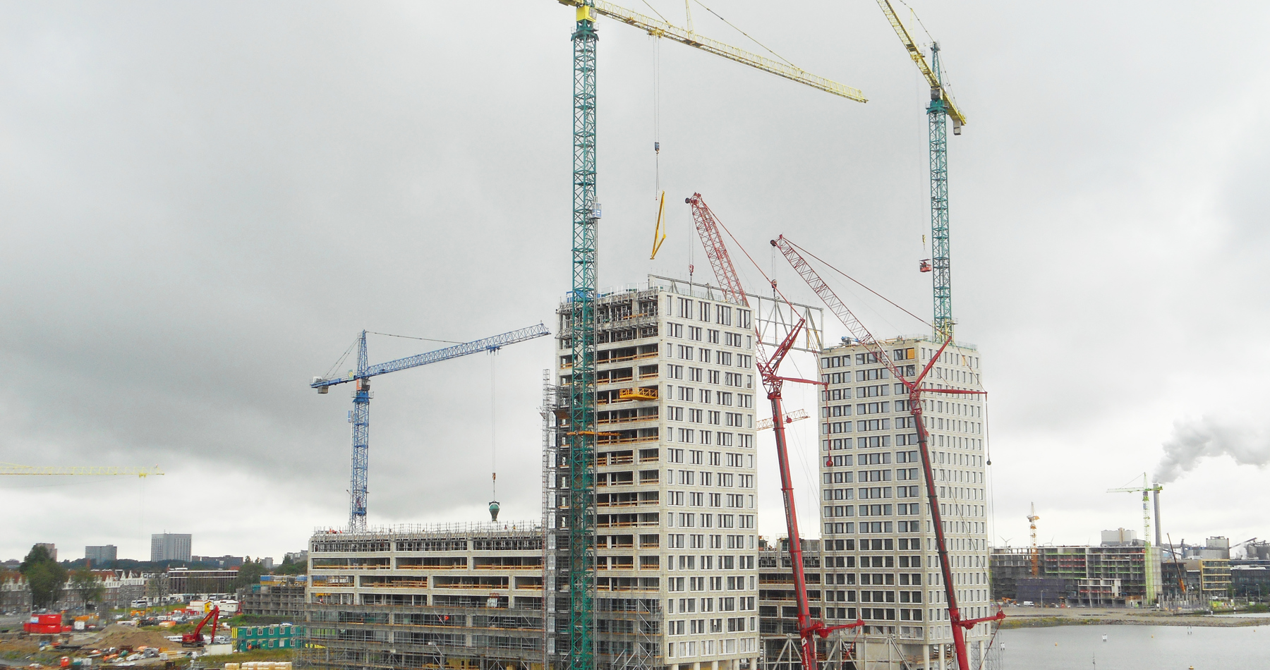 Craftsmanship crane operators is gold standard at Pontsteiger Amsterdam