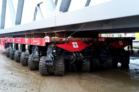 Inching and pinching: Trogbrücke Emden