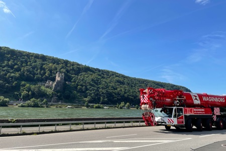 2 x 500-tonne crane action in Assmannshausen