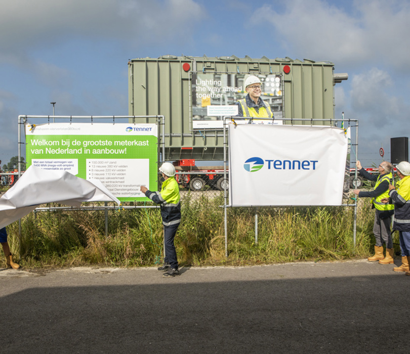 Tennettrafostationopeningvierverlaten 09072021 2233 Kopie Kopie