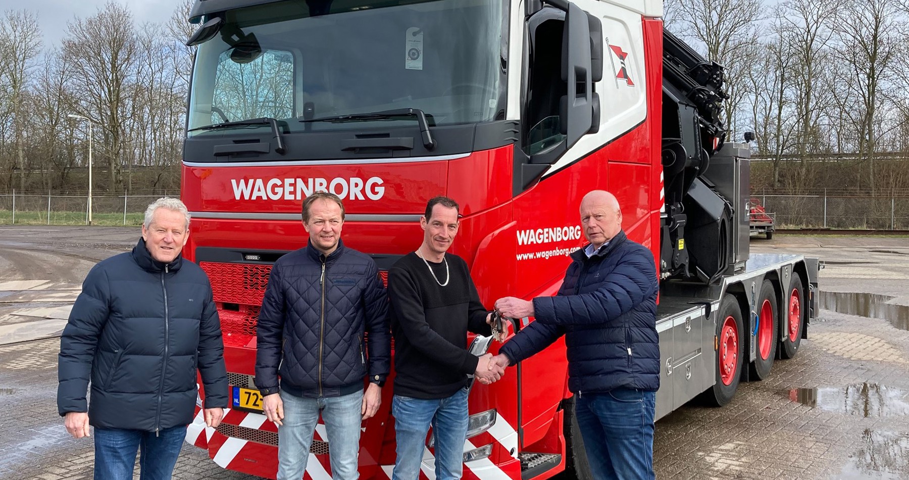 Wagenborg Nedlift expands with additional knuckle boom crane